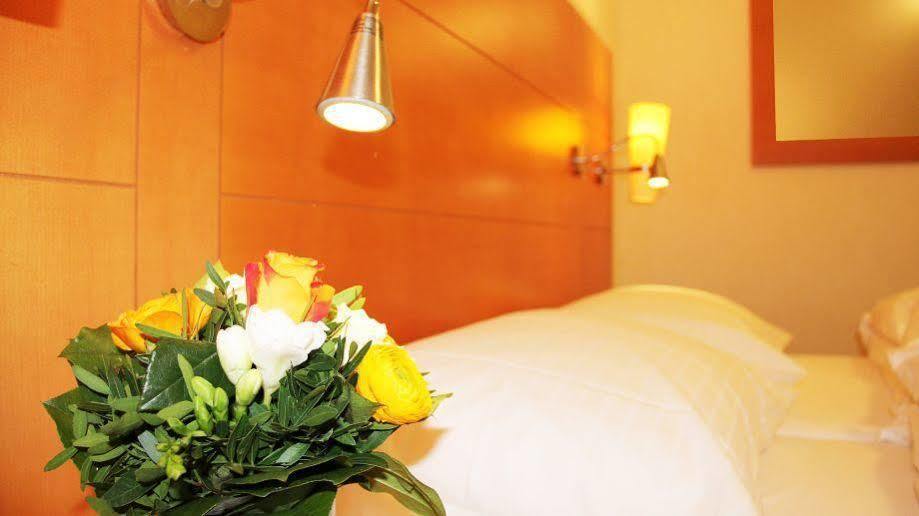 טובינגן Hotel Am Kupferhammer מראה חיצוני תמונה